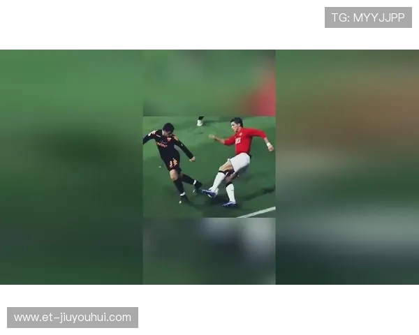 围绕学习C罗过人技巧探讨其足球能力与训练方法深度解析全方位视角